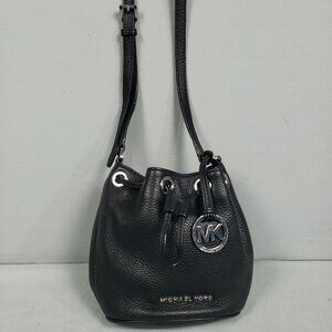 Michael Kors Jules Crossbody Bag Black Leather Small Hobo Bucket Purse